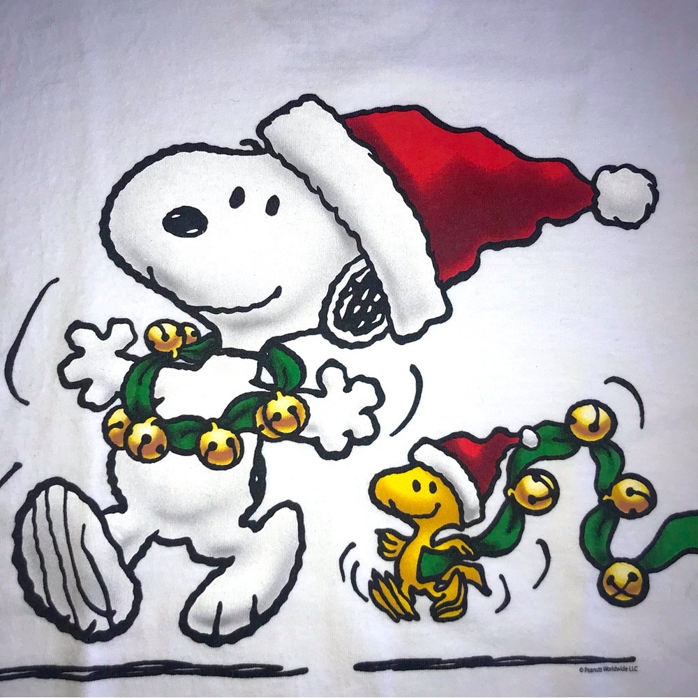 Snoopy Christmas Holiday T-Shirt Jingle Bells Woodstock Peanuts Size Small